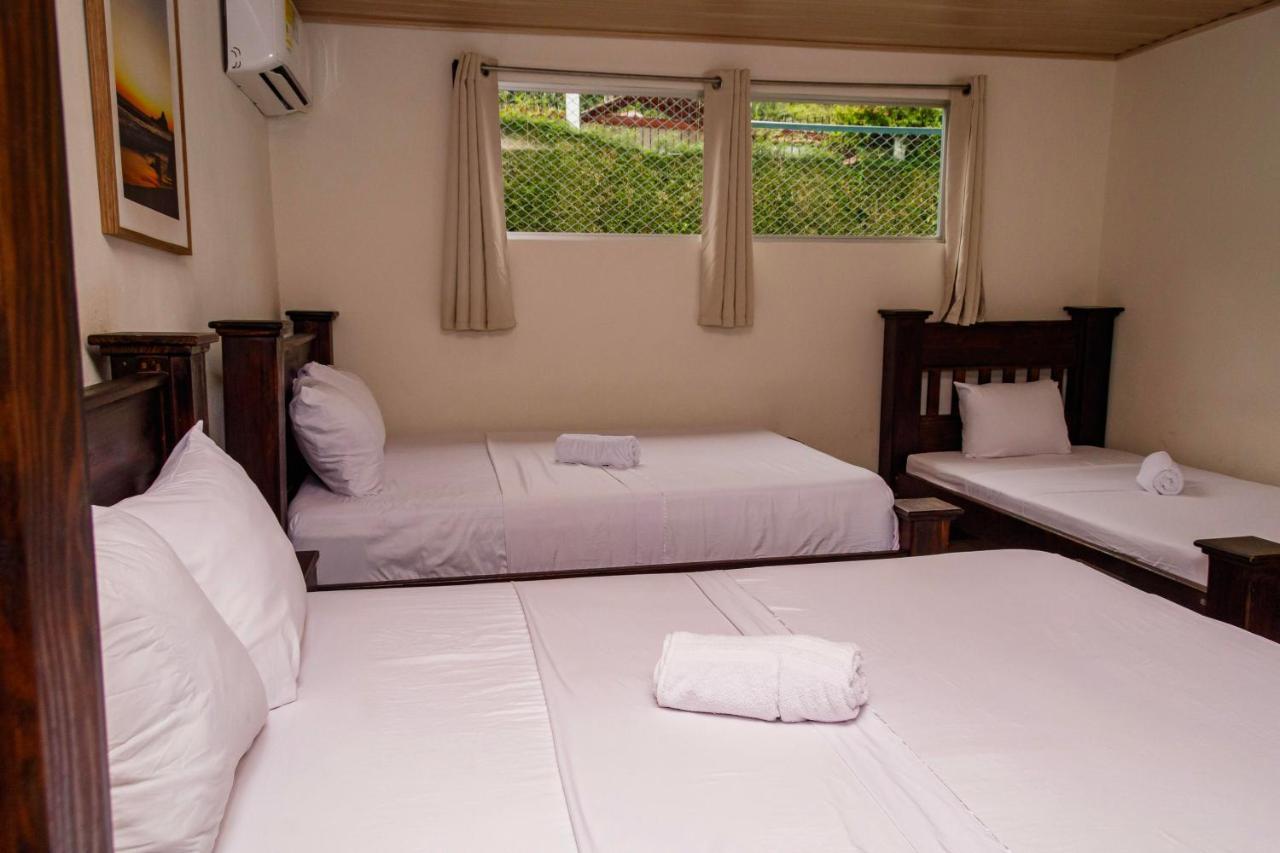 Hotel Don Fito Golfito Exterior foto